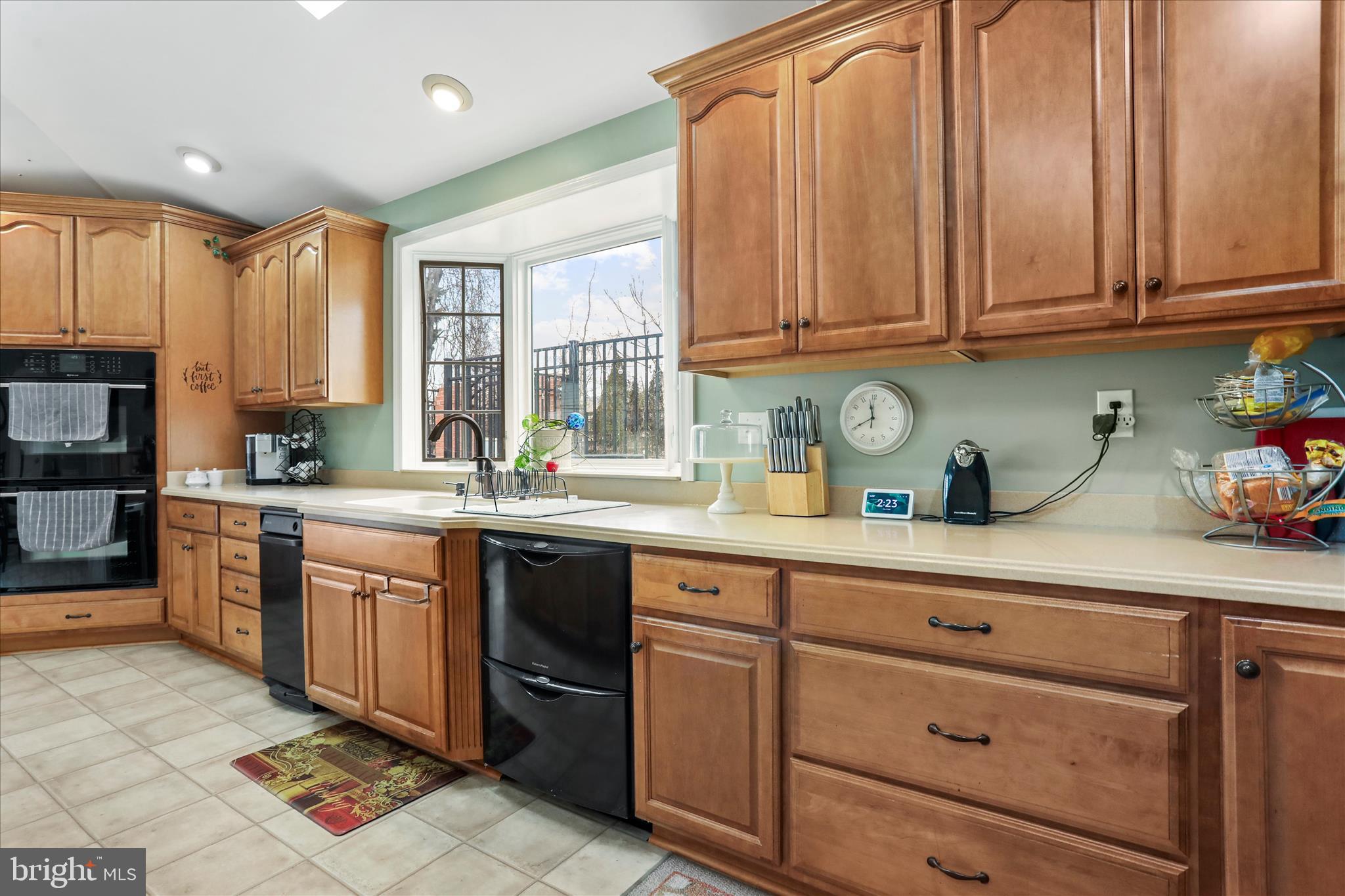 108 Foxhall Road Charles Town, WV 25414 - Photo 4 of 39