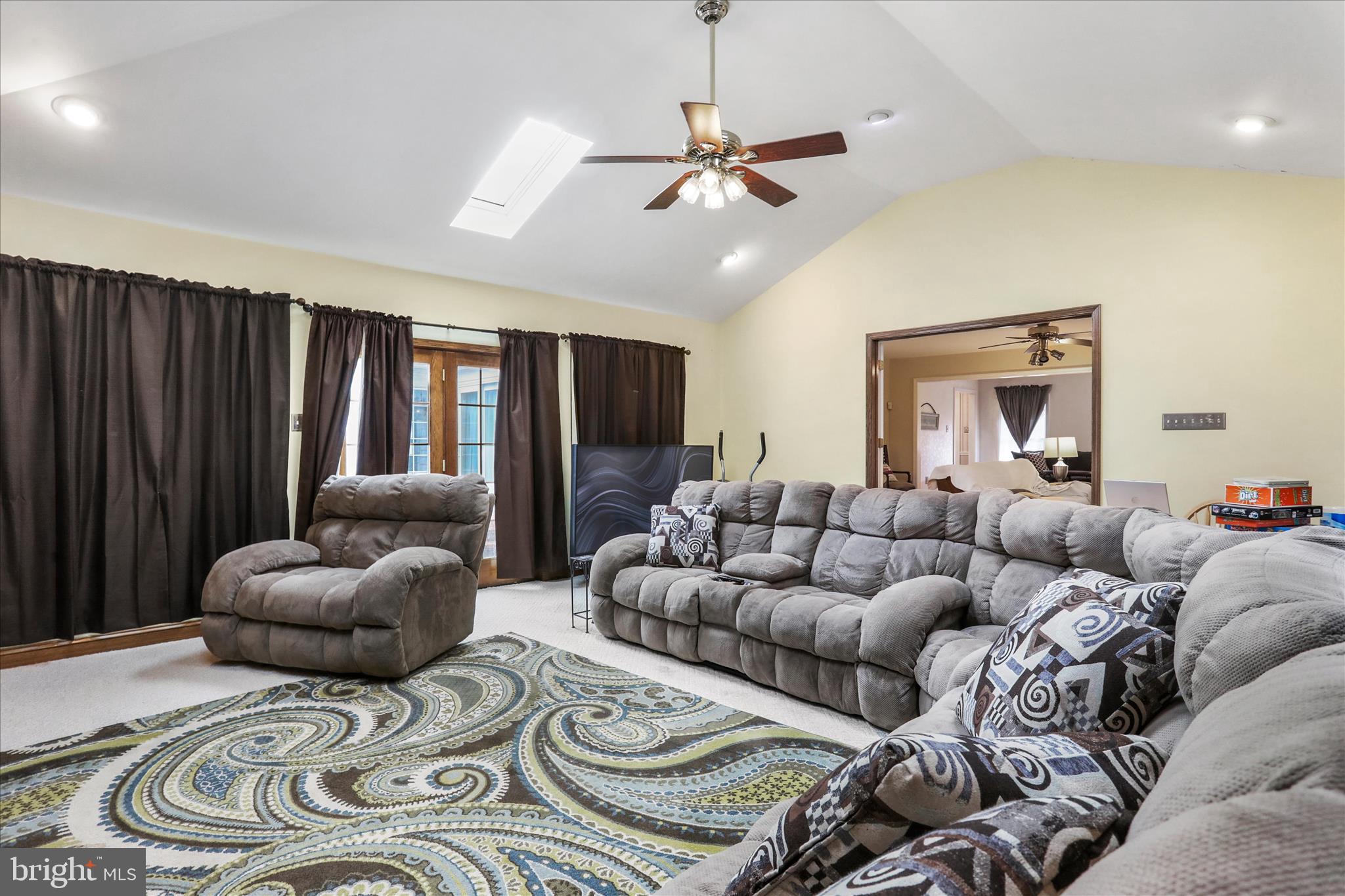 108 Foxhall Road Charles Town, WV 25414 - Photo 6 of 39