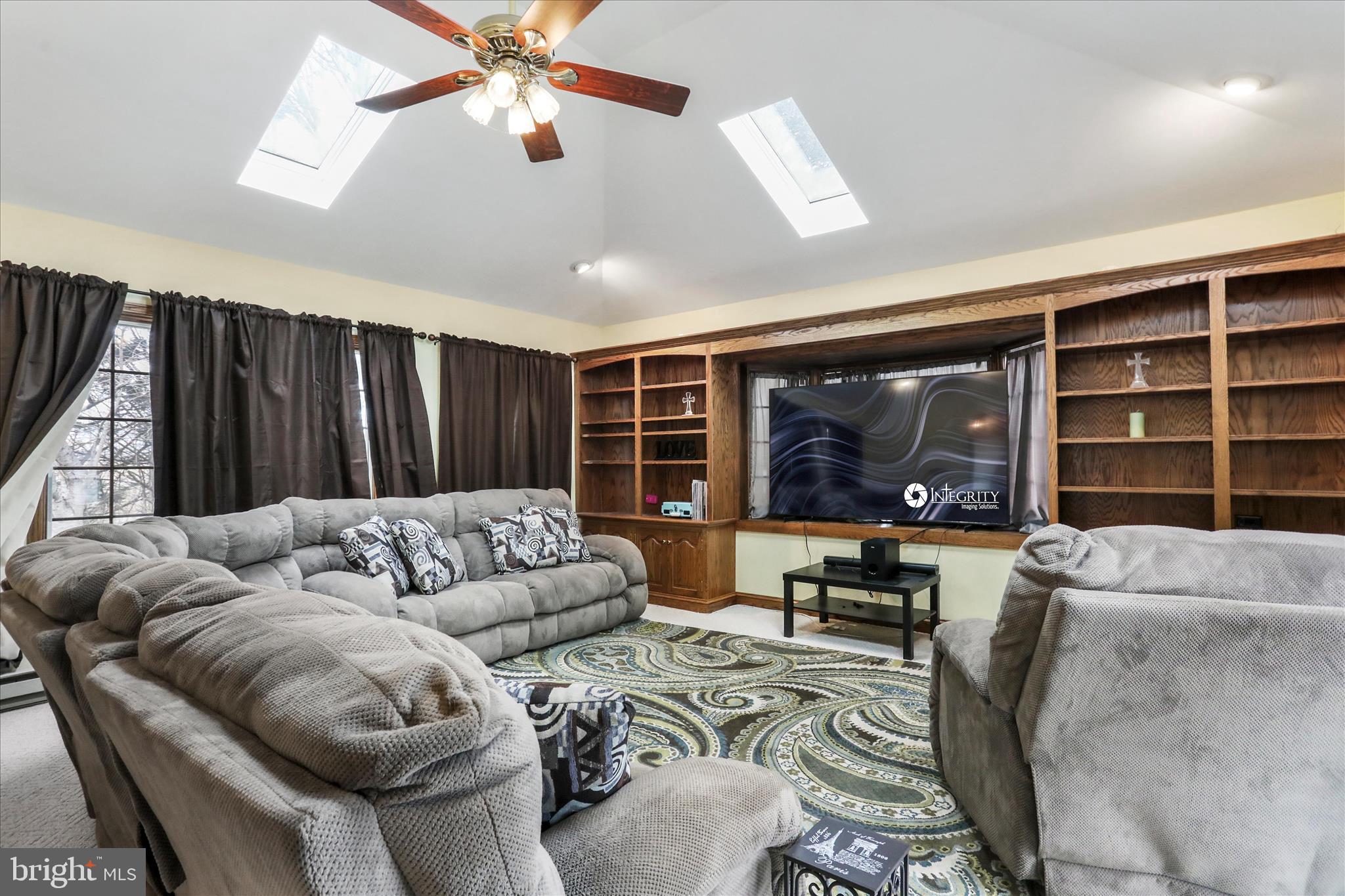 108 Foxhall Road Charles Town, WV 25414 - Photo 7 of 39