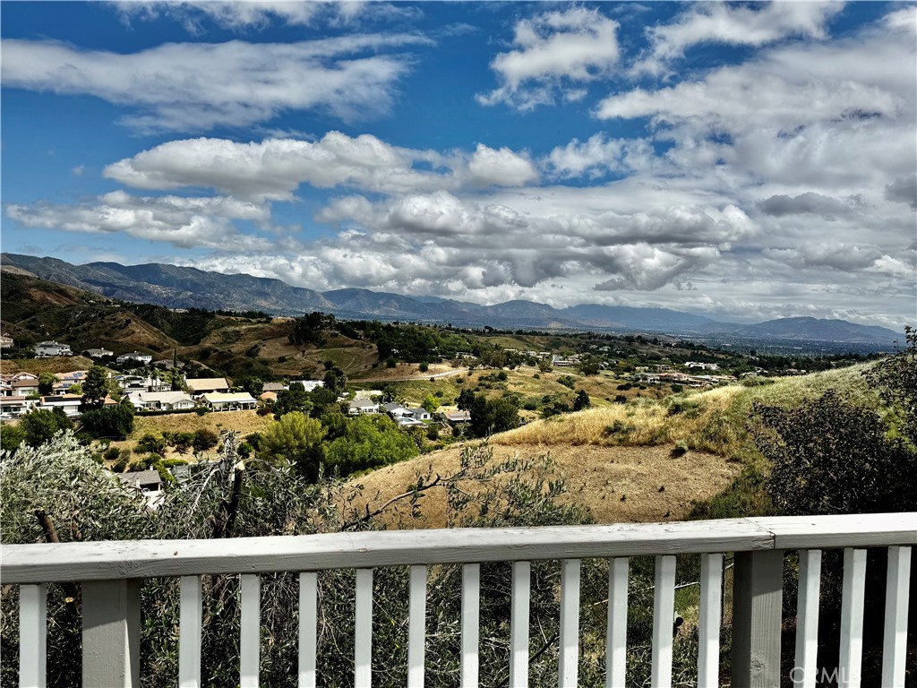 11958 Darby Avenue Porter Ranch, CA 91326 - Photo 34 of 36