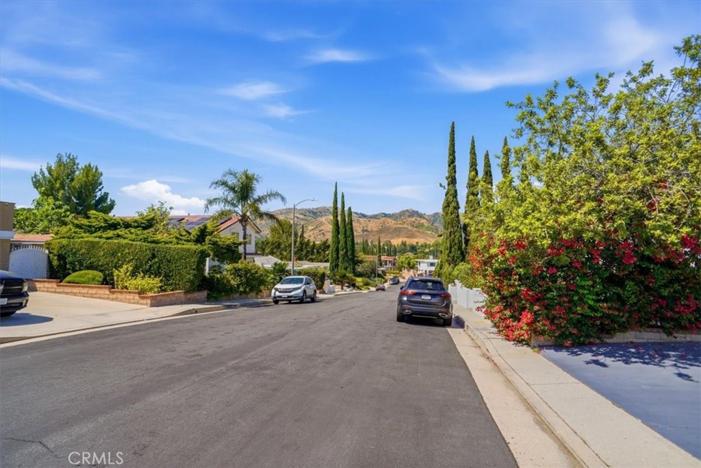 11958 Darby Avenue Porter Ranch, CA 91326 - Photo 36 of 36