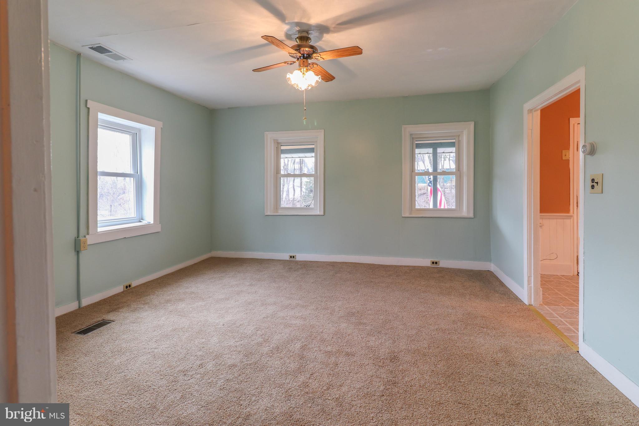 4625 Valley Road Shermans Dale, PA 17090 - Photo 4 of 17 Gallery Image 4