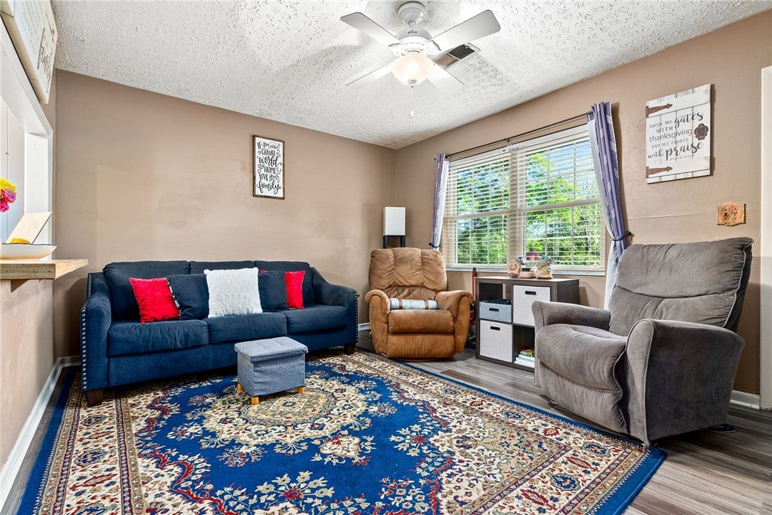 1390 Hopewell Road Valley, AL 36854 - Photo 3 of 14 Gallery Image 3