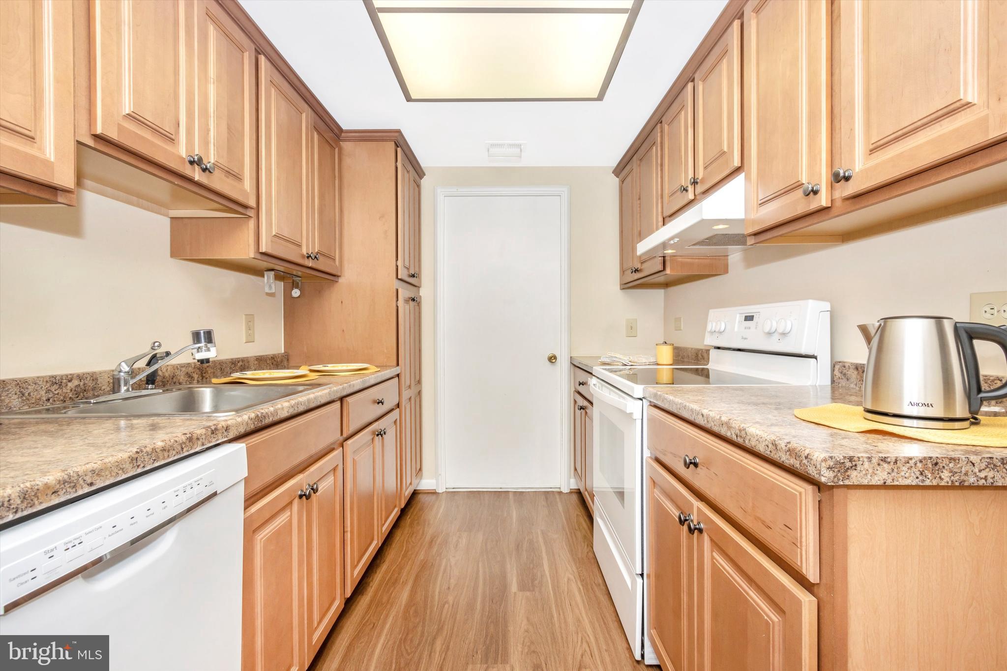 3635 Edelmar Terrace, Unit 114B Silver Spring, MD 20906 - Photo 29 of 50 Gallery Image 29