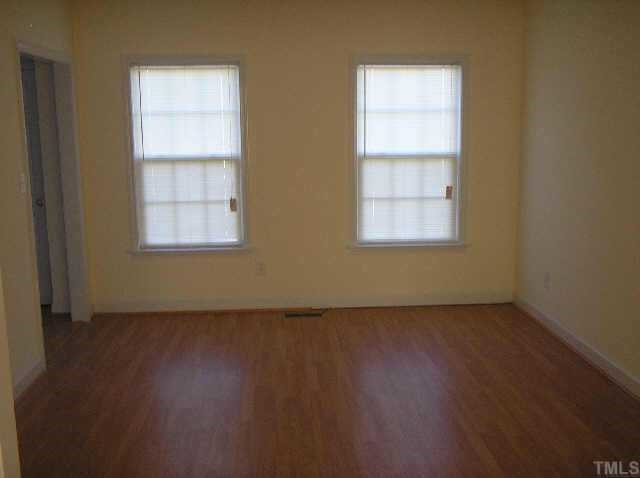 545 Seastone Street Raleigh, NC 27603 - Photo 3 of 11 Living