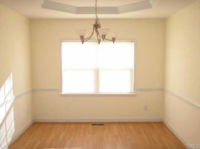 545 Seastone Street Raleigh, NC 27603 - Photo 5 of 11 Dining