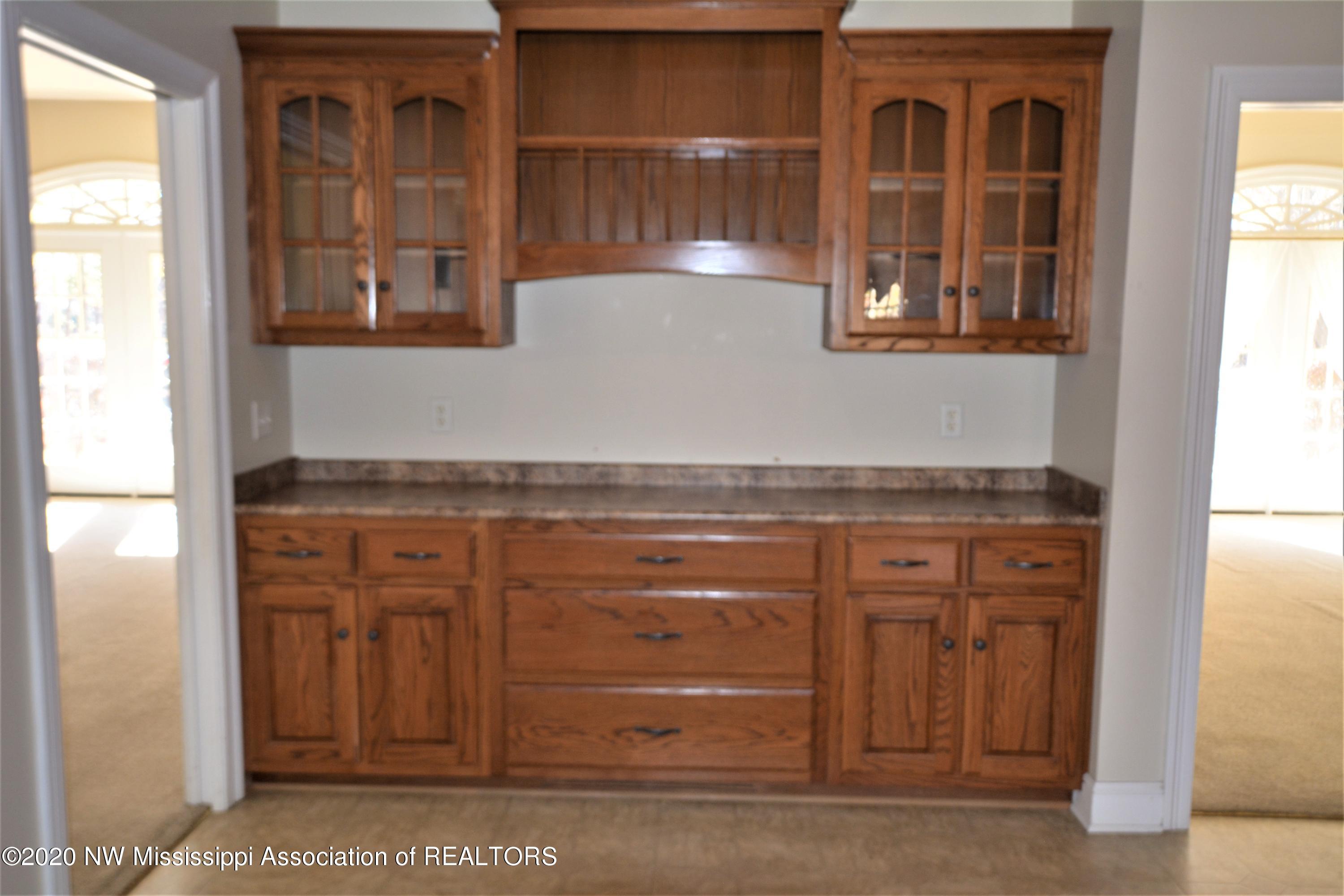 4720 Byhalia Road Hernando, MS 38632 - Photo 11 of 49 Kitchen