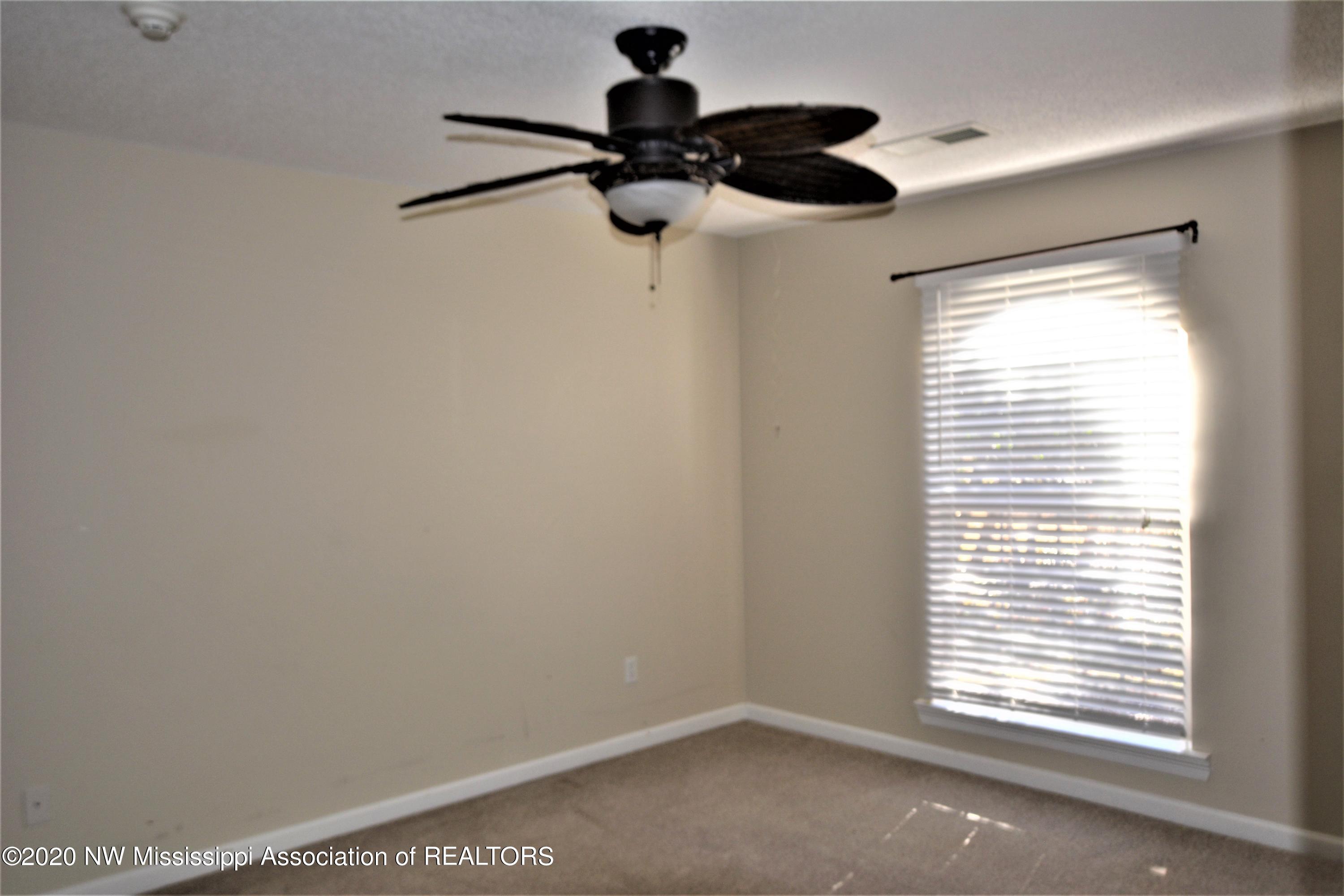 4720 Byhalia Road Hernando, MS 38632 - Photo 31 of 49 Bedroom