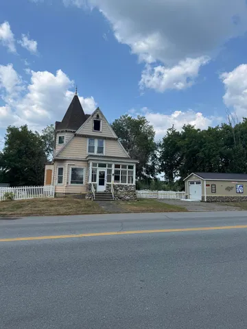 $42,000 | 173 Somerset Avenue, Pittsfield, ME 04967