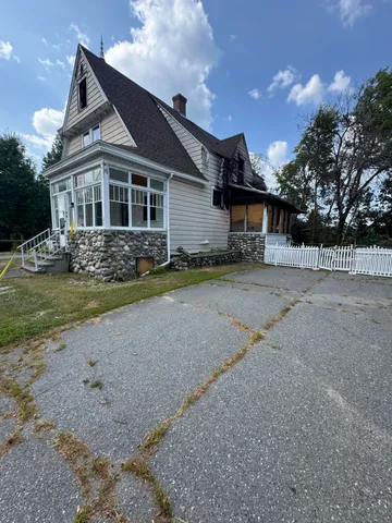 $42,000 | 173 Somerset Avenue, Pittsfield, ME 04967