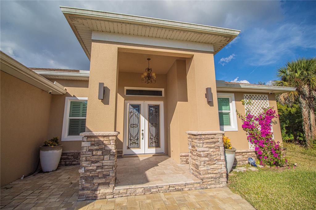 14056 Hydrangea Avenue Port Charlotte, FL 33953 - Photo 12 of 73