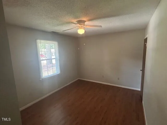 $1,260 | 2 North Sussex Drive, Unit B, Smithfield, NC 27577