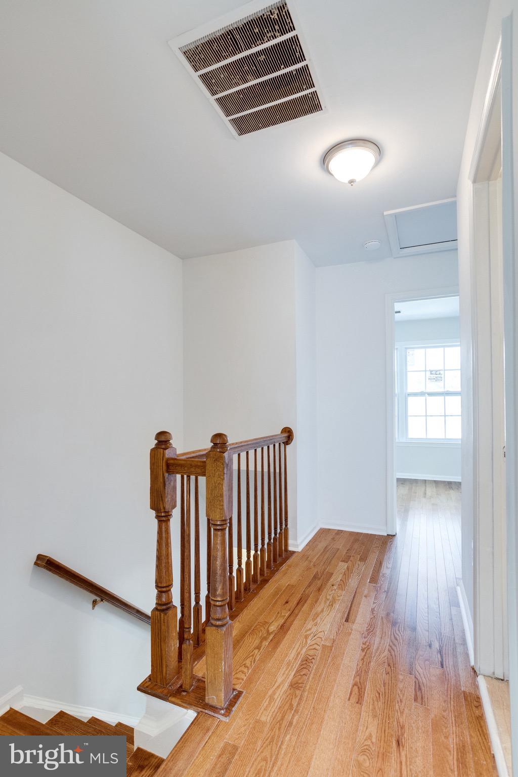 8619 Beech Hollow Lane Springfield, VA 22153 - Photo 38 of 57