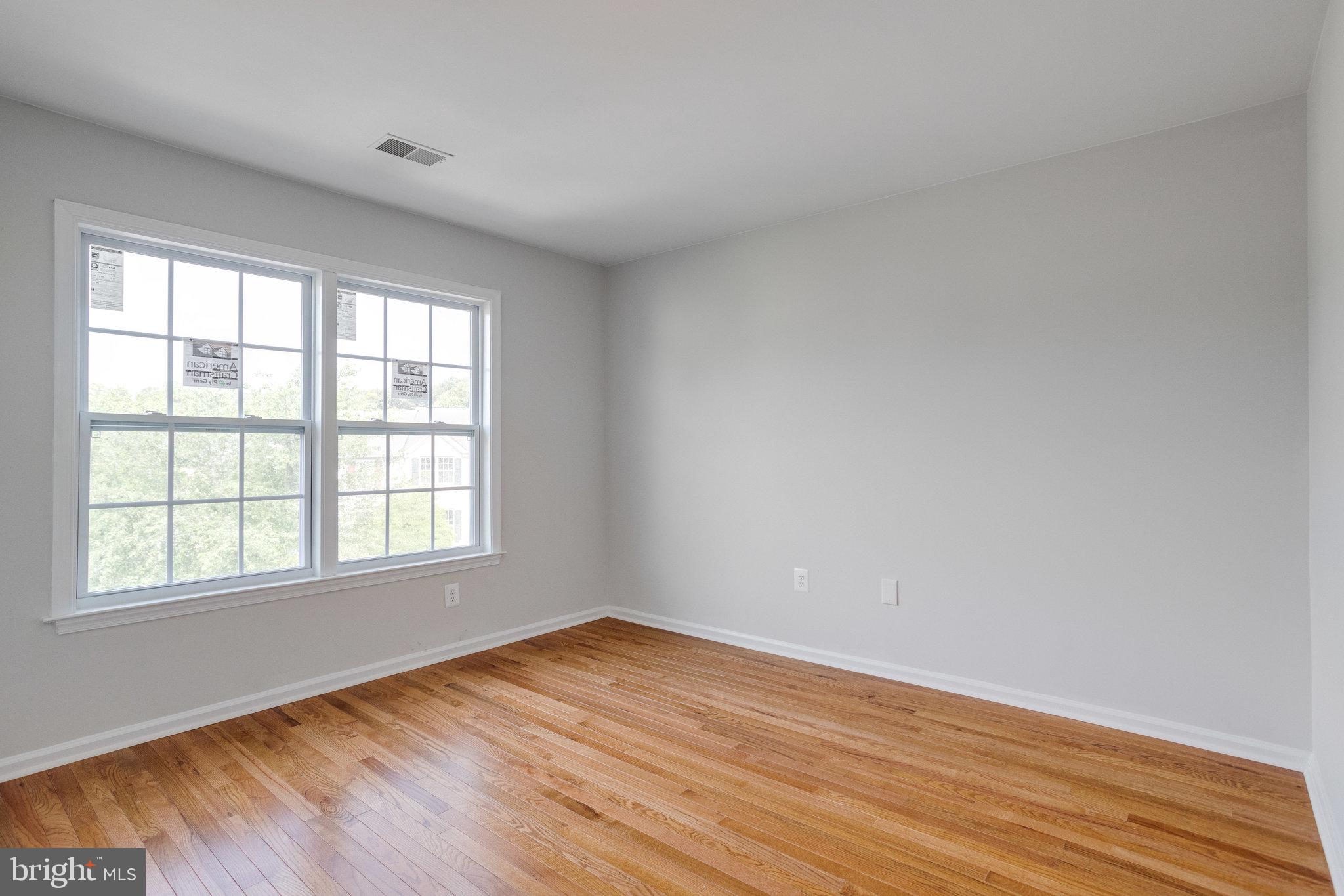 8619 Beech Hollow Lane Springfield, VA 22153 - Photo 41 of 57 Bederoom 3