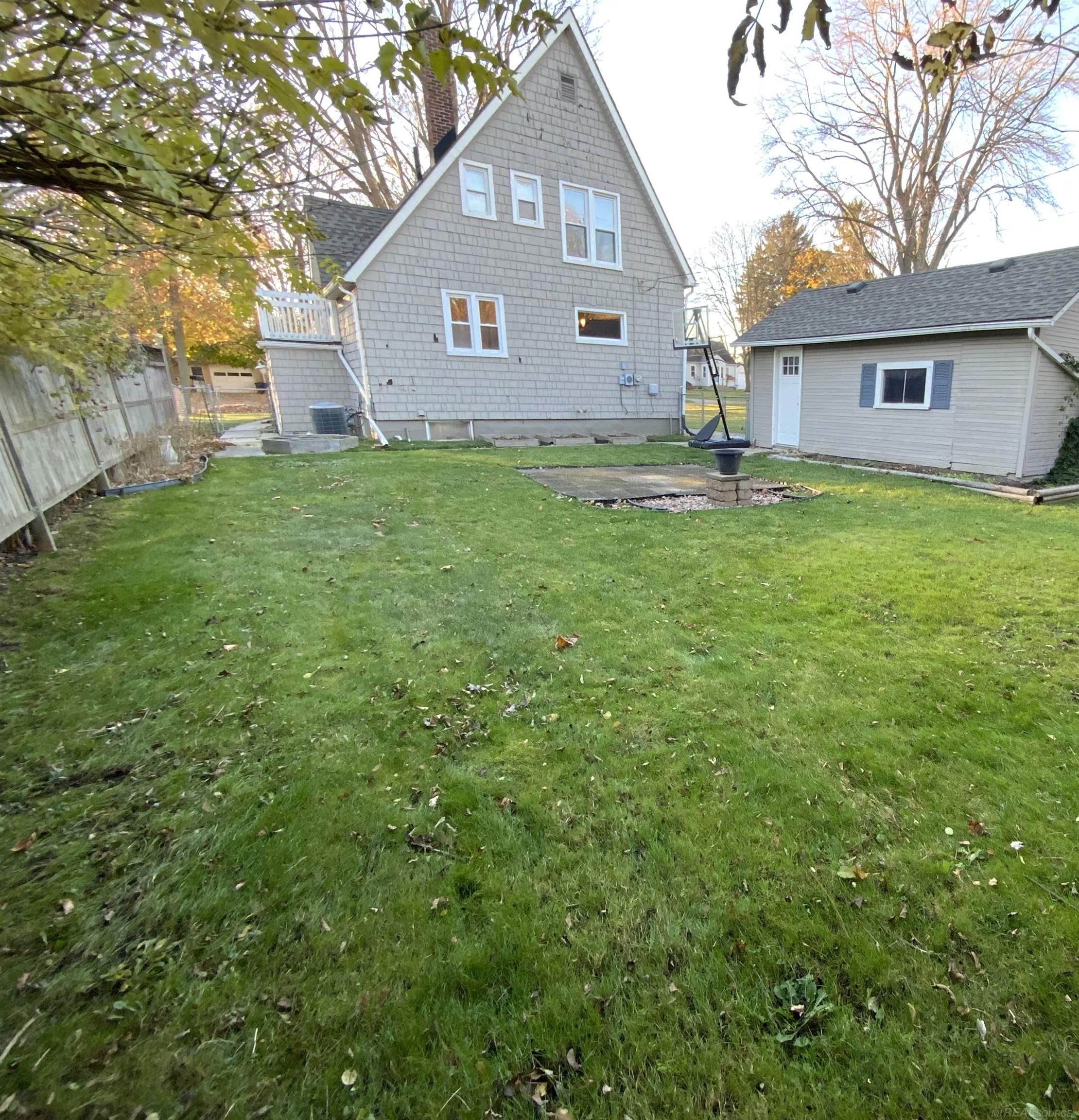 210 Spring Street Yale, MI 48097 - Photo 32 of 35