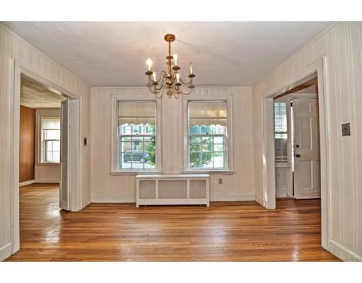 58 Ravine Road Medford, MA 02155 - Photo 5 of 13 a view interior of the house and livingroom