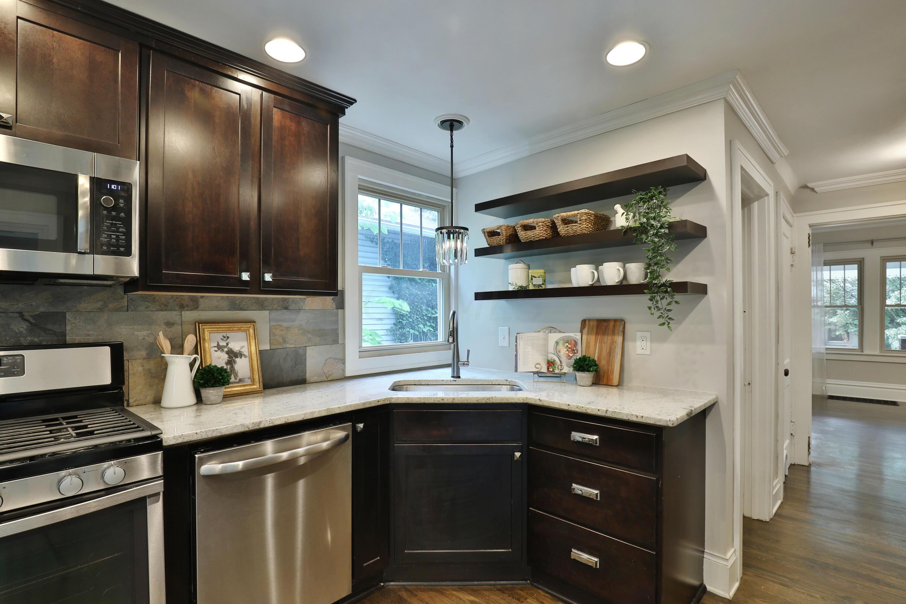74 East Pacemont Road Columbus, OH 43202 - Photo 19 of 62 Gallery Image 19