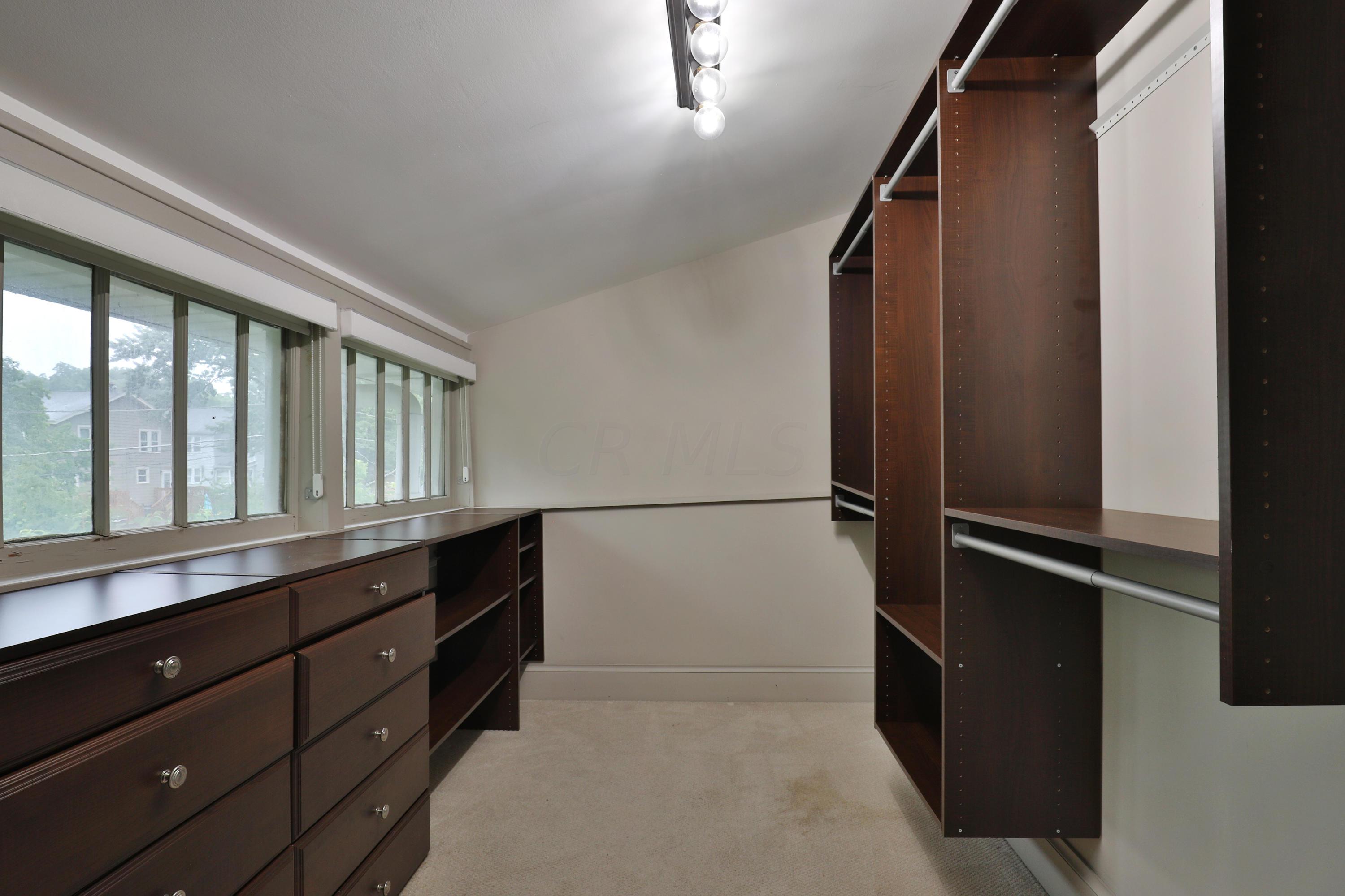 74 East Pacemont Road Columbus, OH 43202 - Photo 32 of 62 Gallery Image 32