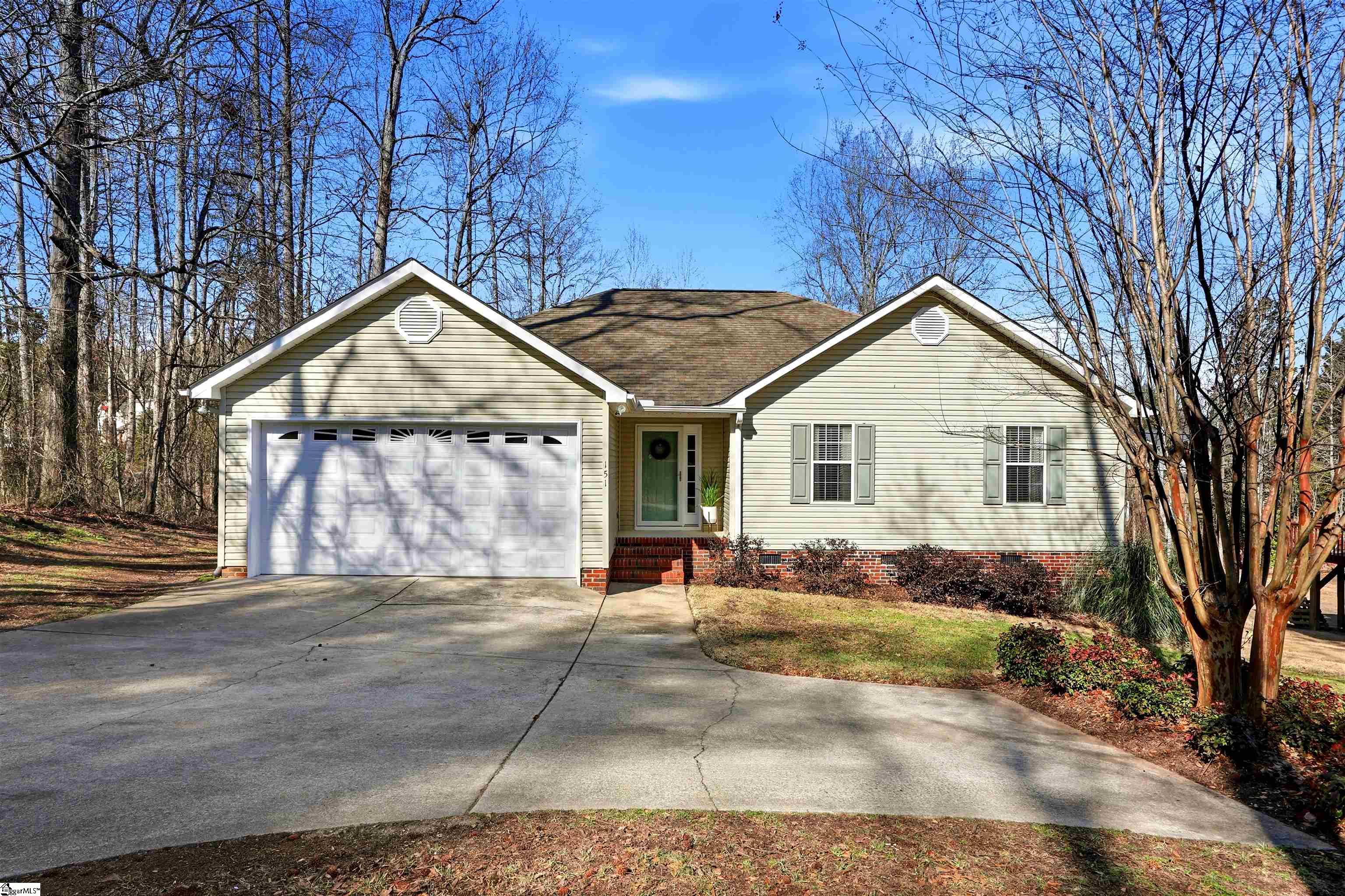 151 East Mountain Creek Road Greenville, SC 29609 - Photo 1 of 23