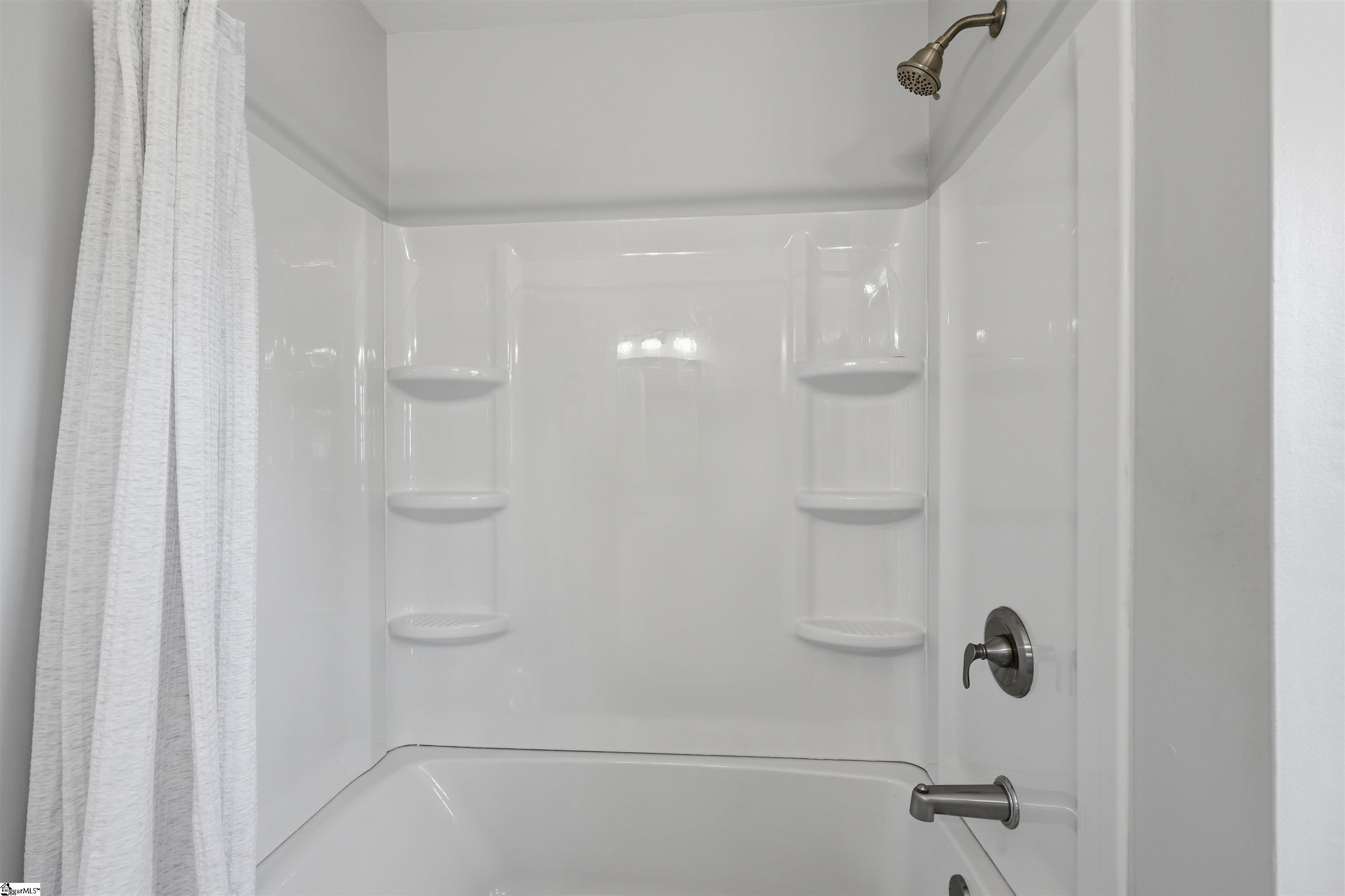 151 East Mountain Creek Road Greenville, SC 29609 - Photo 13 of 23