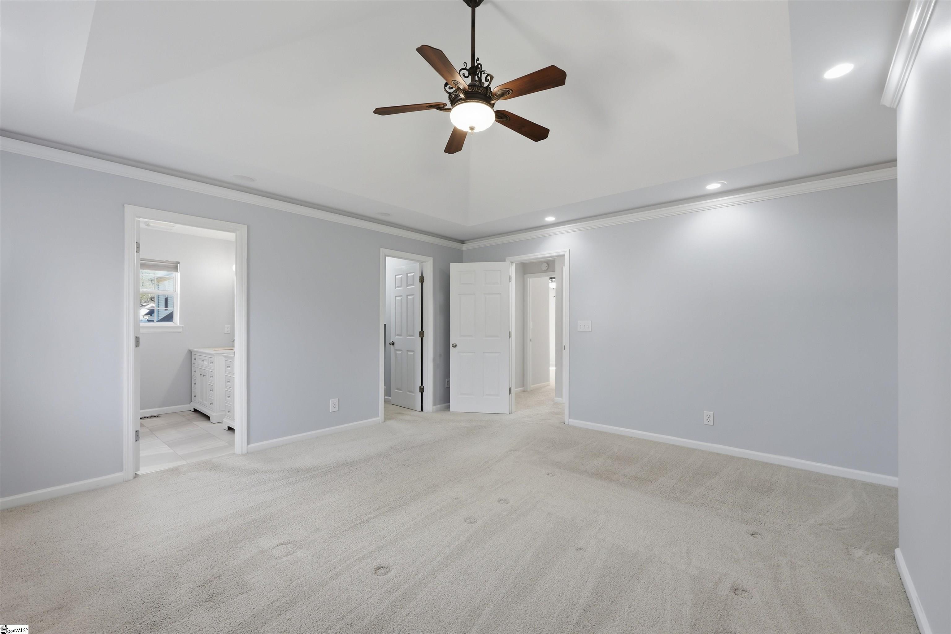 151 East Mountain Creek Road Greenville, SC 29609 - Photo 10 of 23