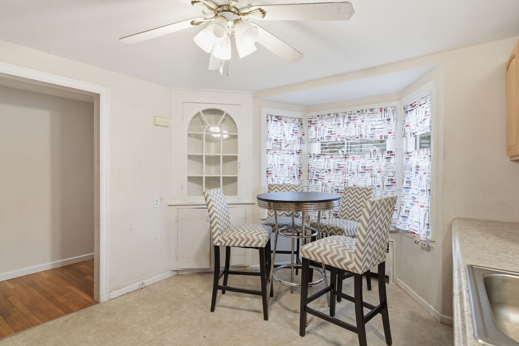 2163 Wilbraham Road Springfield, MA 01129 - Photo 7 of 24