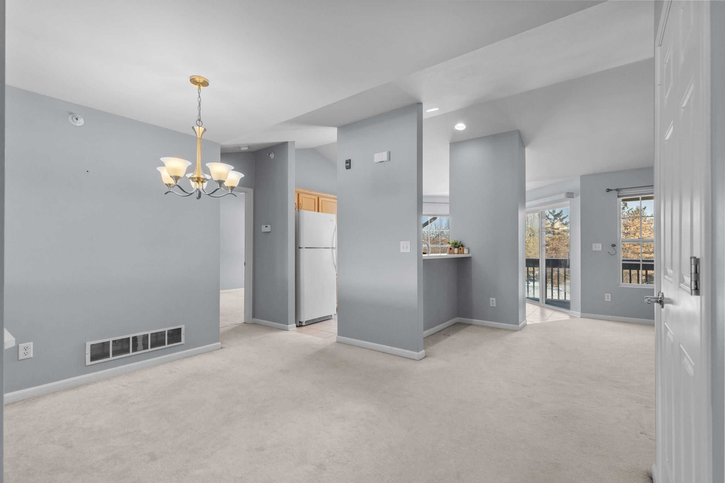 9155 West Elm Court, Unit E Franklin, WI 53132 - Photo 2 of 33 View from Entryway