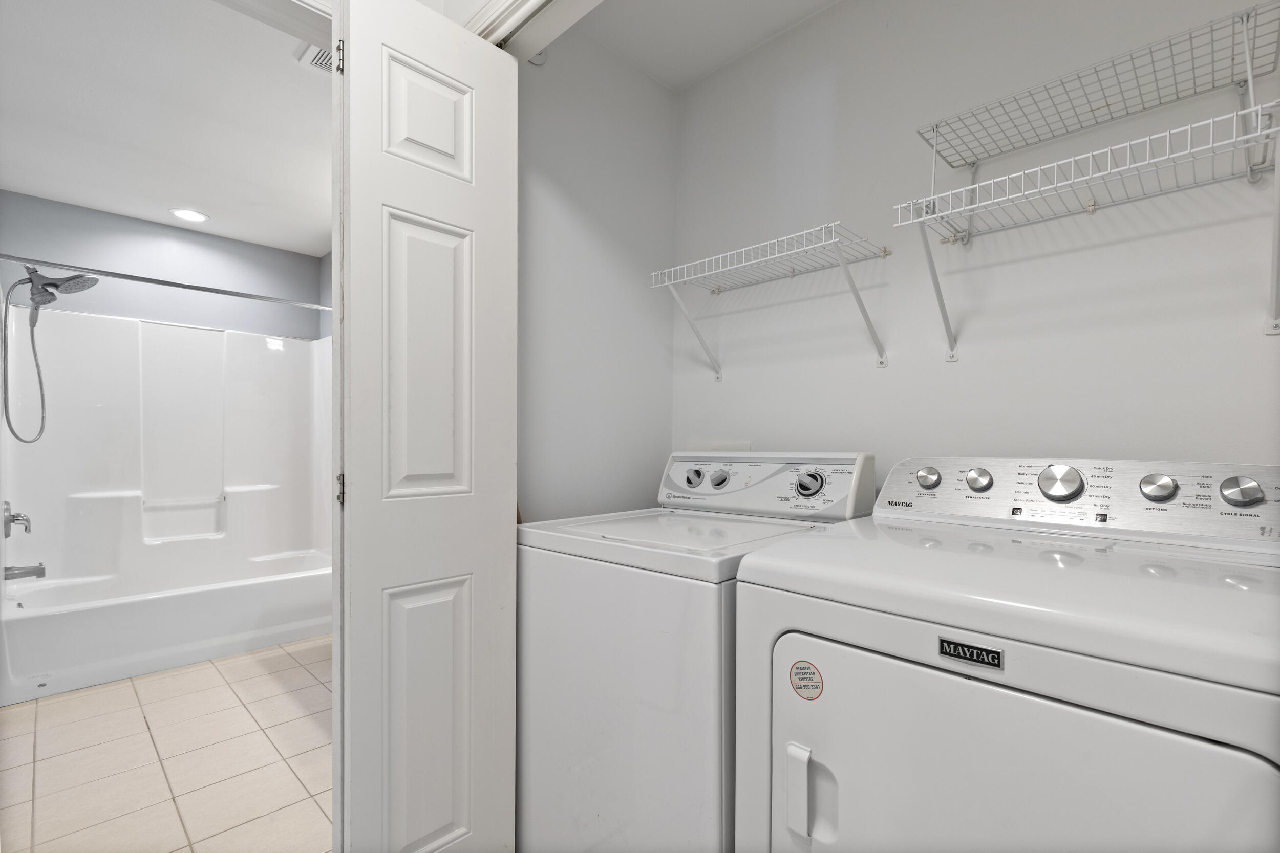 9155 West Elm Court, Unit E Franklin, WI 53132 - Photo 32 of 33 Laundry