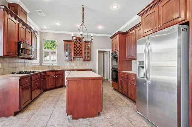 $3,800 | 864 Sweet Bay Drive, Mandeville, LA 70448