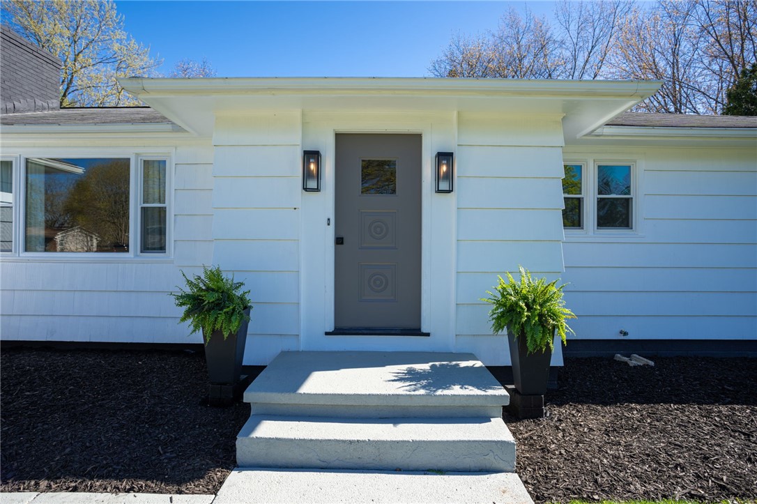 235 Longview Drive Webster, NY 14580 - Photo 2 of 21 Front Entry