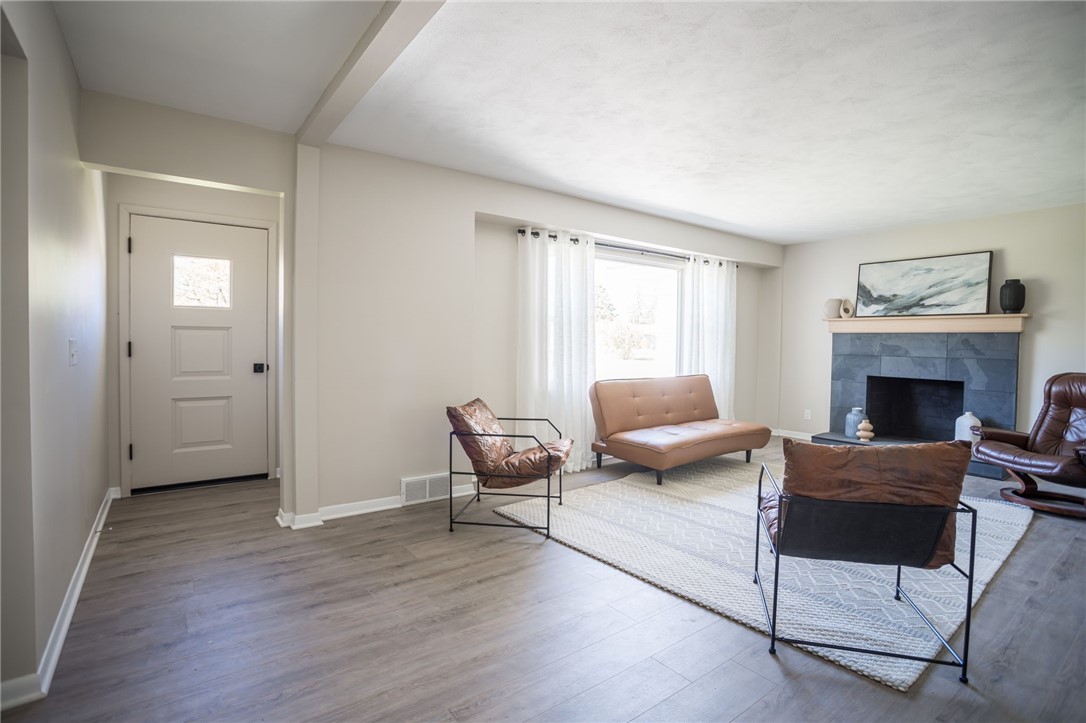 235 Longview Drive Webster, NY 14580 - Photo 4 of 21 2nd view of Living Room