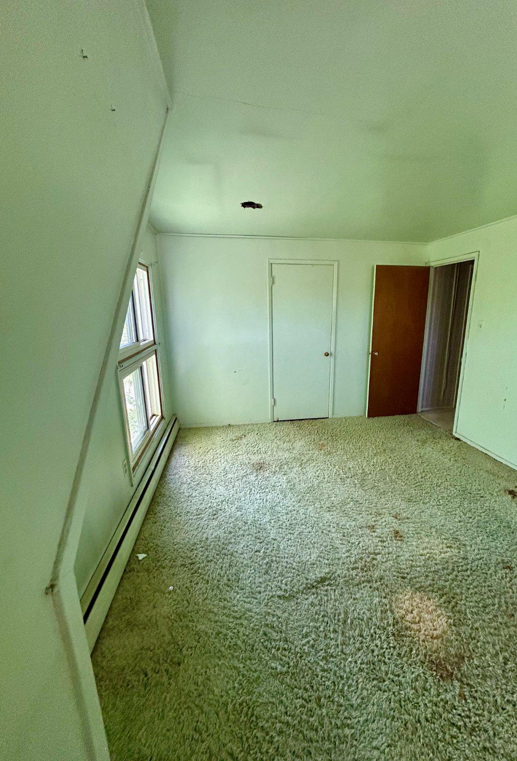 43 Falcon Road Levittown, PA 19056 - Photo 22 of 26