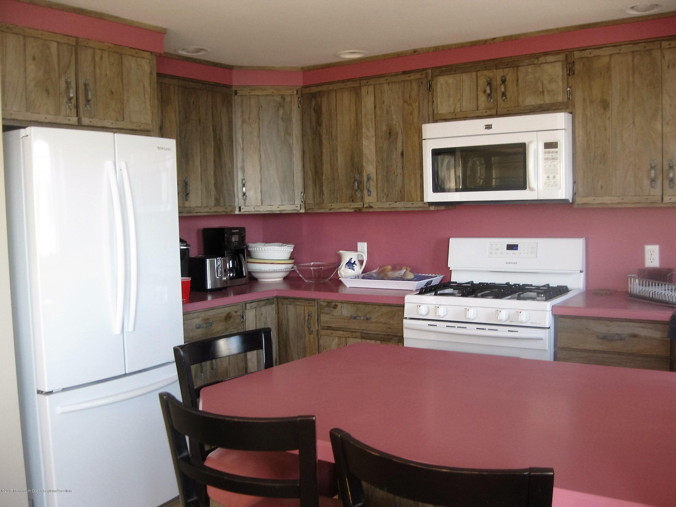 14 East Colony Road Lavallette, NJ 08735 - Photo 9 of 37 IMG_0641
