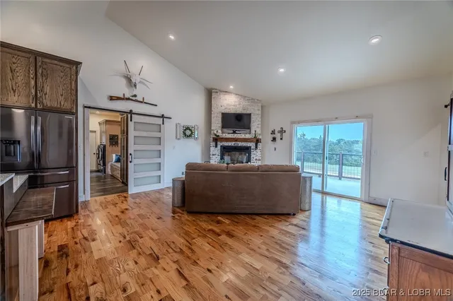 $995,000 | 367 Hwy Mm, Eldon, MO 65026