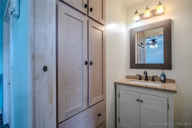 $995,000 | 367 Hwy Mm, Eldon, MO 65026