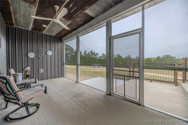 $995,000 | 367 Hwy Mm, Eldon, MO 65026