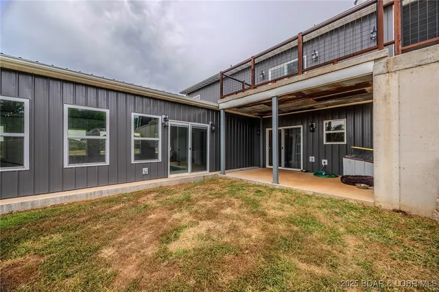 $995,000 | 367 Hwy Mm, Eldon, MO 65026