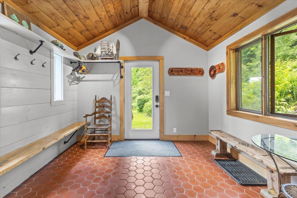 488 Beach Road Elmore, VT 05661 - Photo 22 of 48
