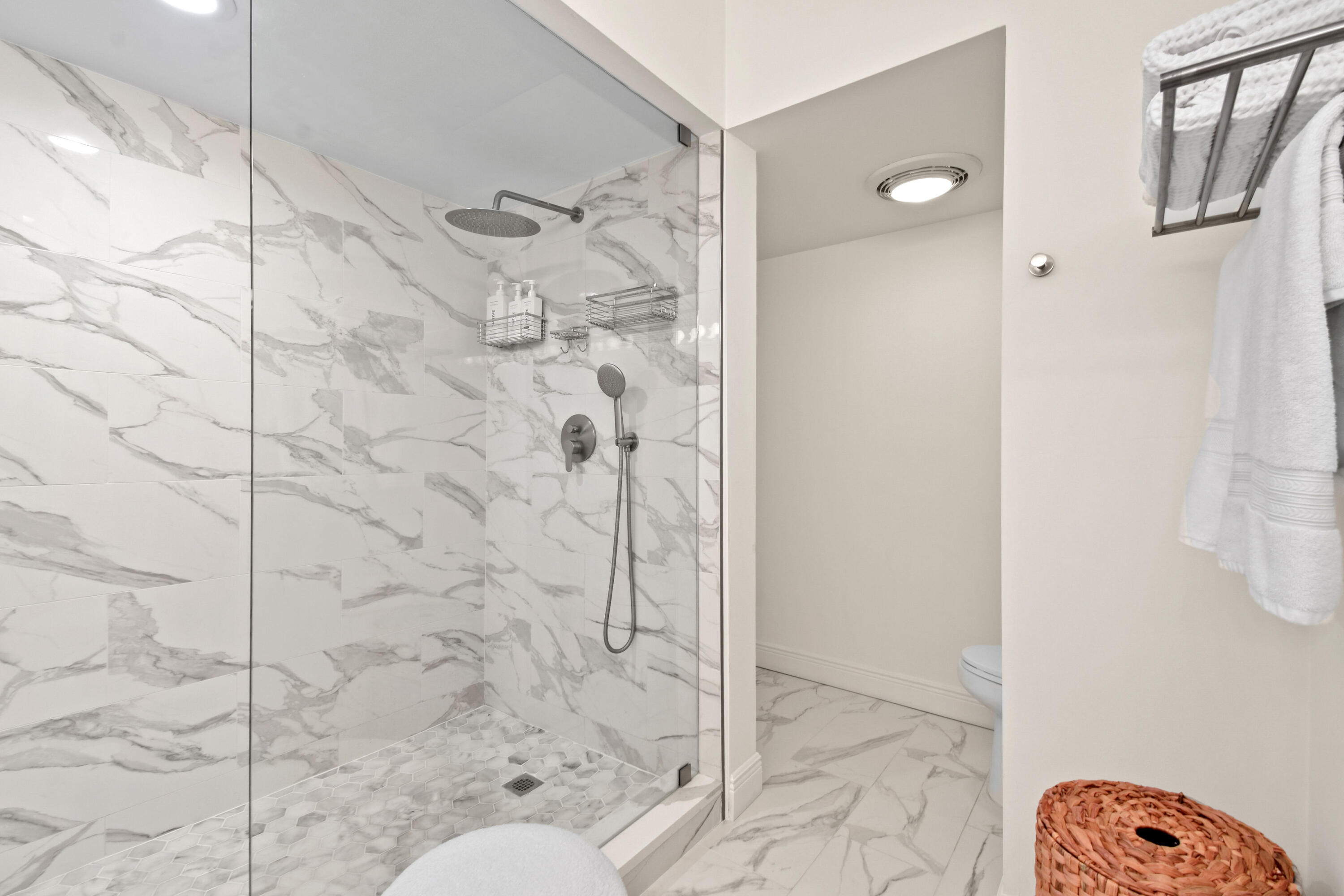 3322 Casseekey Island Road, Unit 302 Jupiter, FL 33477 - Photo 30 of 56 3322CasseekeyIslandRd,Apt302(34)