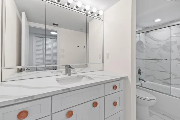 $799,000 | 3322 Casseekey Island Road, Unit 302, Jupiter, FL 33477