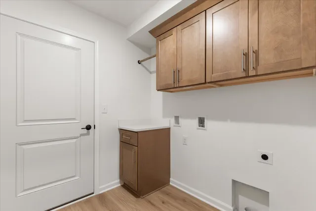 $399,900 | 508 Hunter Oaks Boulevard, Unit 902, Watertown, WI 53094