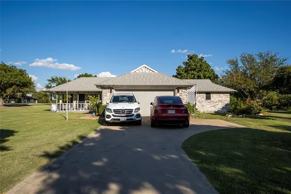 a house view with a outdoor space