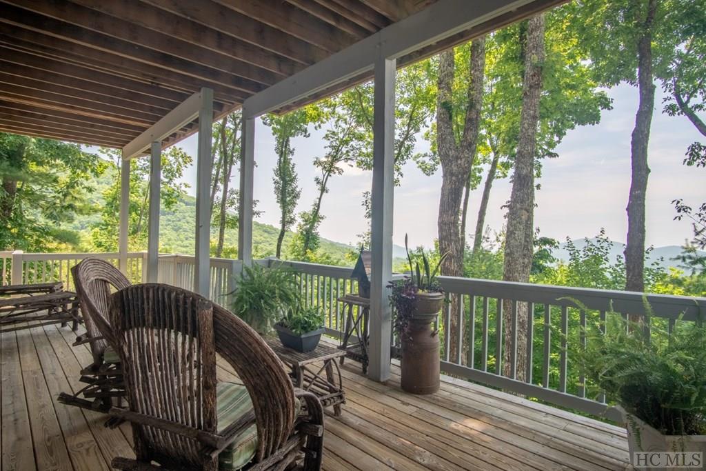 1310 Tower Road Sapphire, NC 28774 - Photo 31 of 56 Gallery Image 31