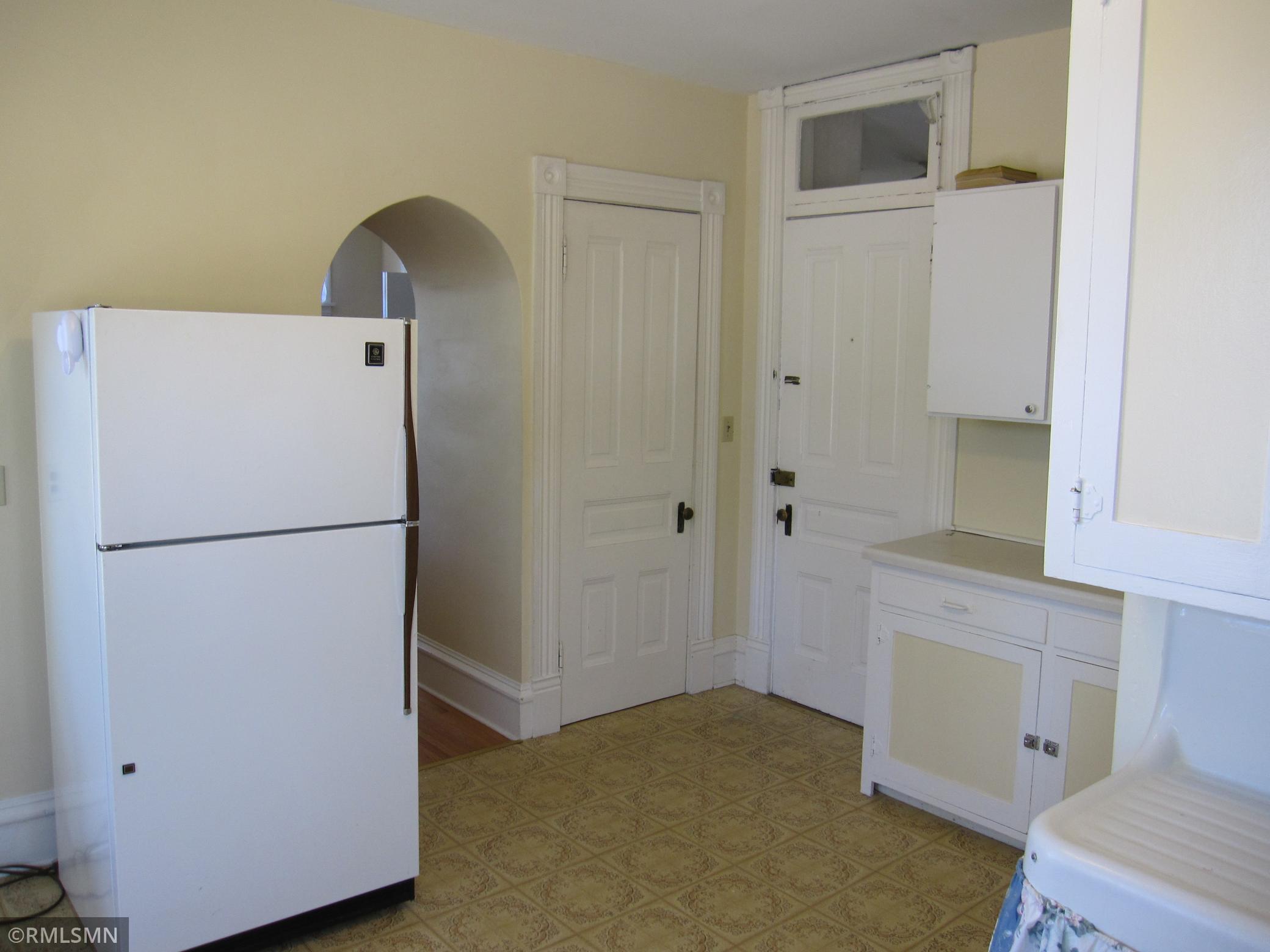 804 South 4th Street St. Peter, MN 56082 - Photo 14 of 42