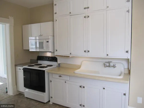 $389,000 | 804 South 4th Street, St. Peter, MN 56082