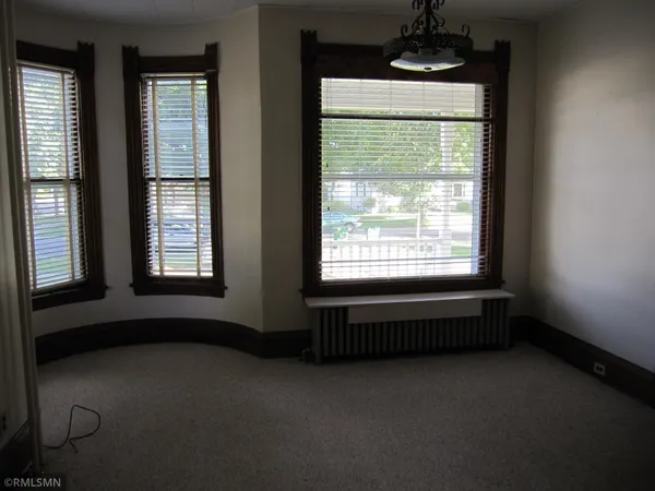 $389,000 | 804 South 4th Street, St. Peter, MN 56082