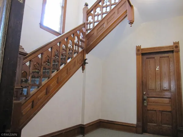 $389,000 | 804 South 4th Street, St. Peter, MN 56082
