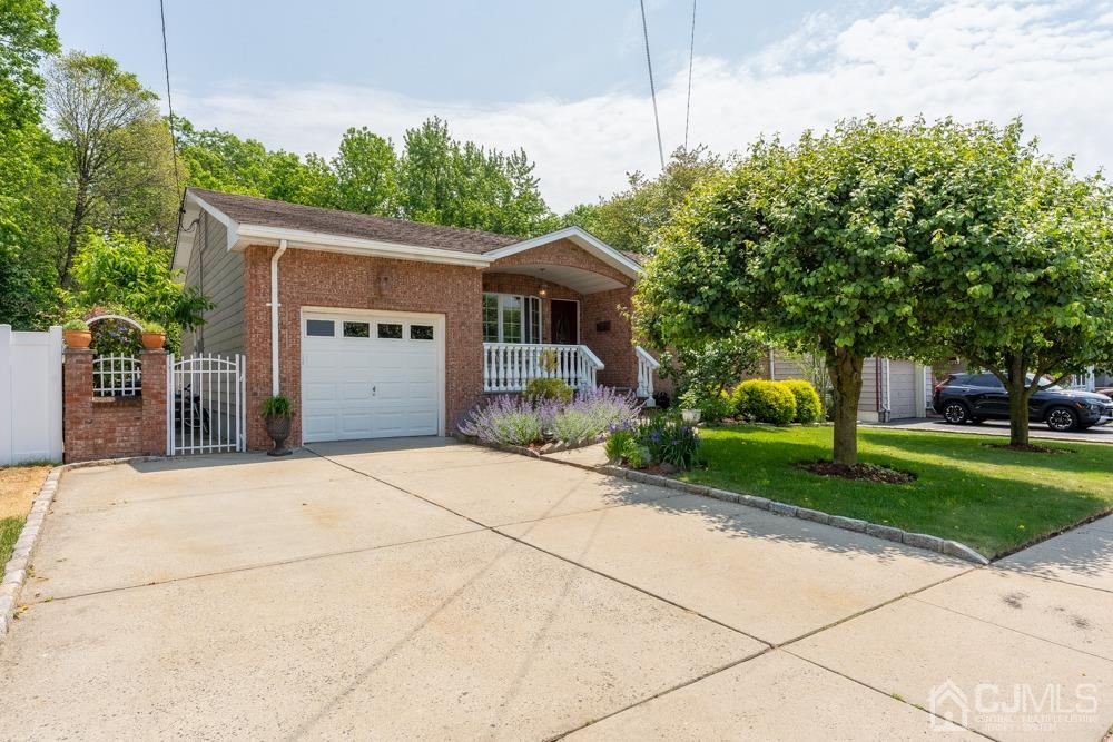159 Jeffery Road Colonia, NJ 07067 - Photo 1 of 23 Gallery Image 1