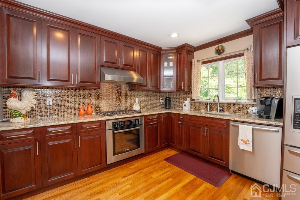 159 Jeffery Road Colonia, NJ 07067 - Photo 8 of 23 Gallery Image 8