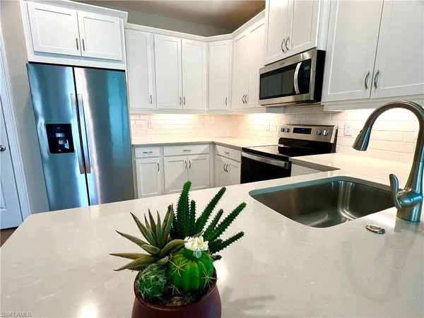 $2,500 | 1130 Rolling Brook Lane, Naples, FL 34114